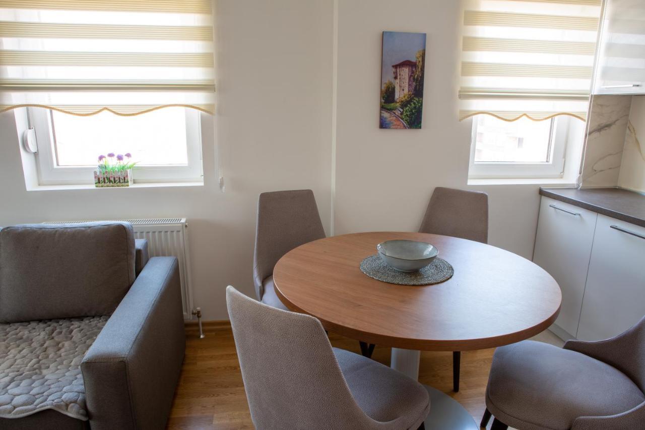 Novi Pazar Apartman Lux Exteriör bild
