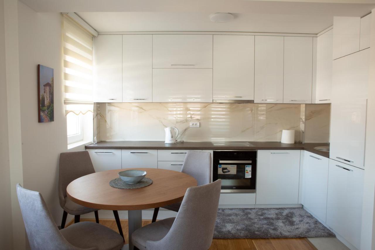 Novi Pazar Apartman Lux Exteriör bild
