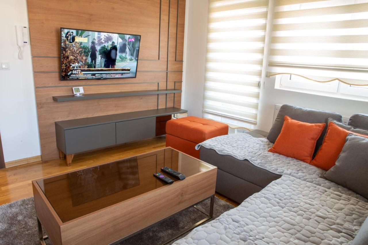 Novi Pazar Apartman Lux Exteriör bild